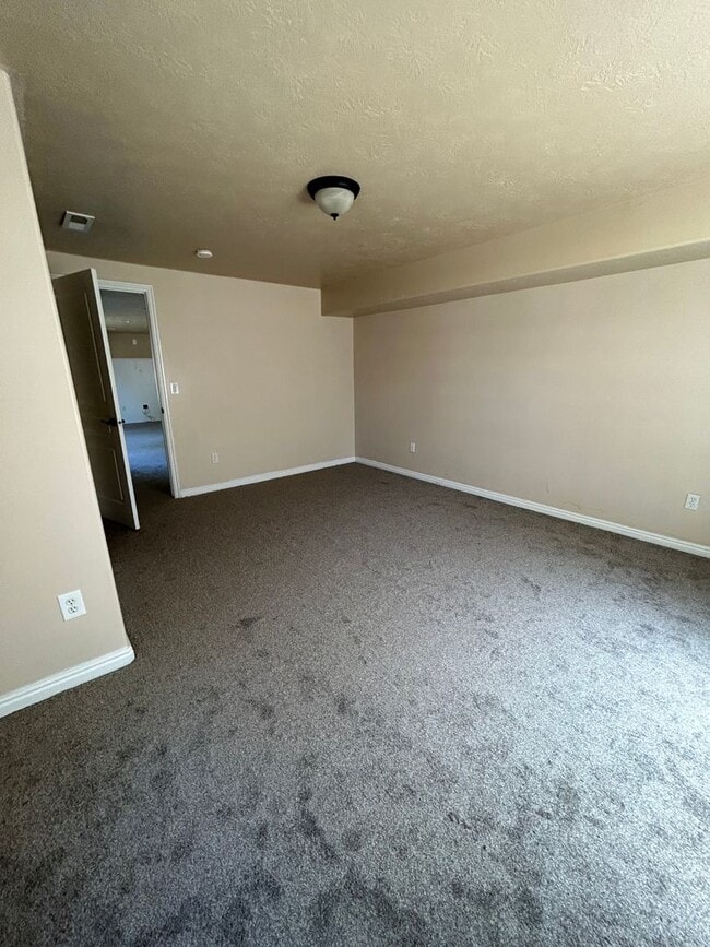 Building Photo - Great Lehi Home in the Colony Pointe Neigh...