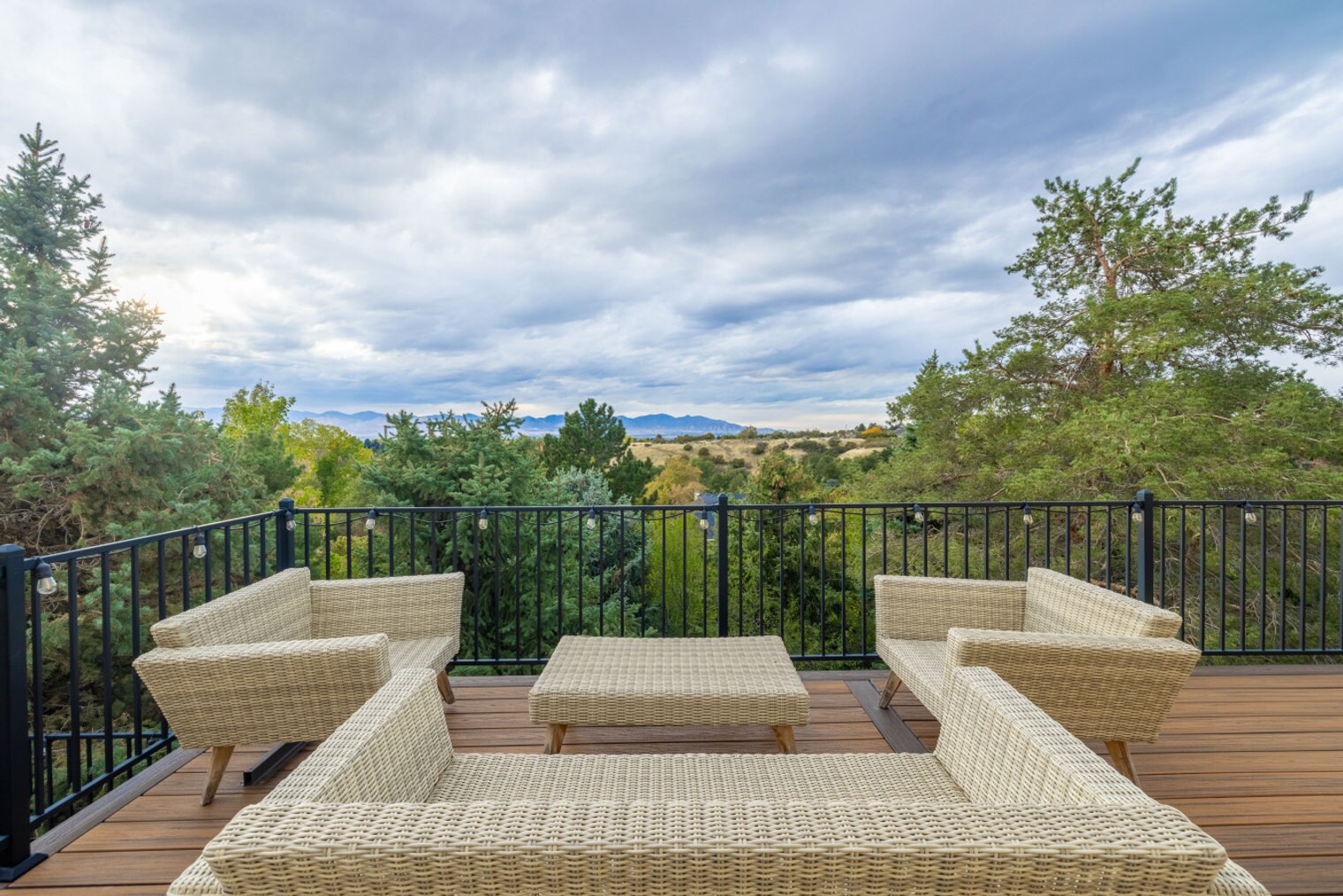 Building Photo - 10098 Wasatch Blvd