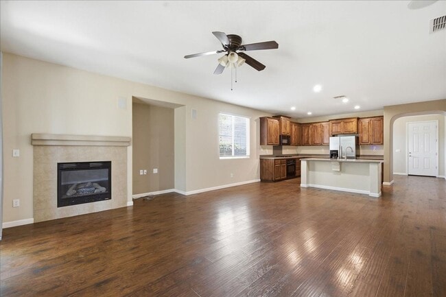 Building Photo - 4143 Cahakia Pl