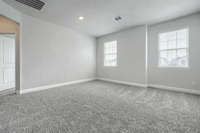 Building Photo - 724 Portina Dr