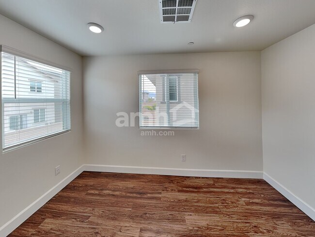 Building Photo - 81 Foxridge Swings Ln