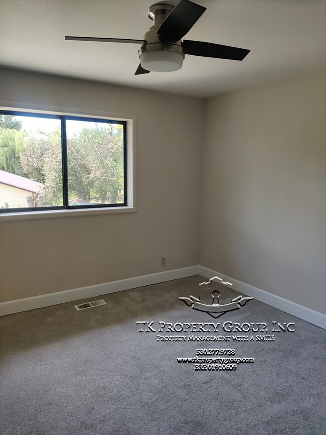 Building Photo - 13313 Thistle Loop