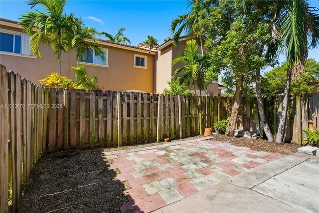 Building Photo - 21460 SW 85th Psge