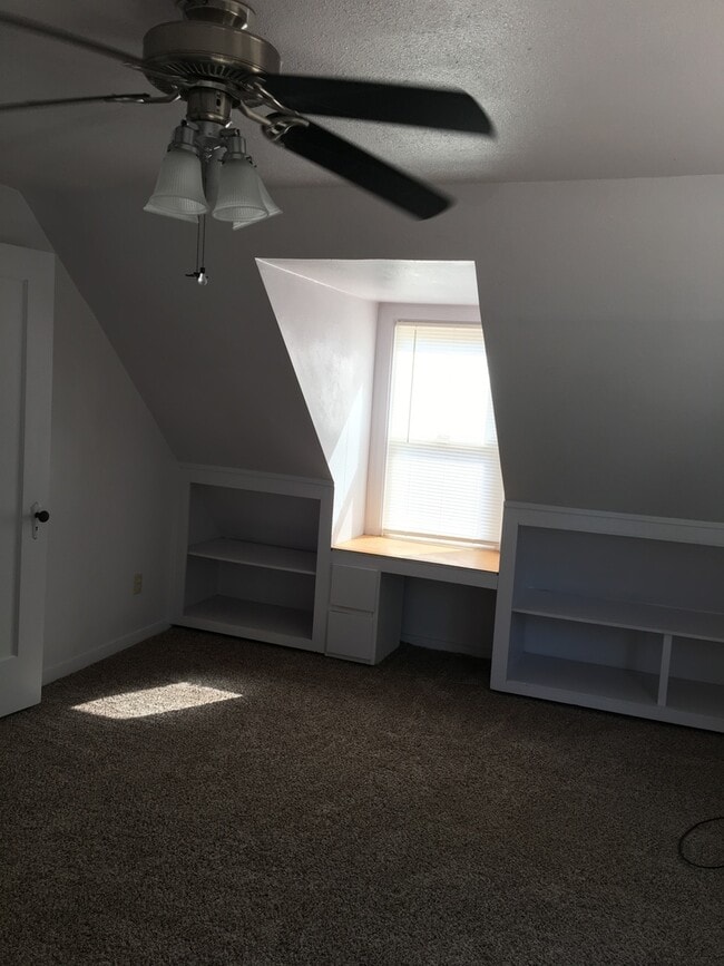 Building Photo - 3 BD 2 BA Home in Yuba City - Available Now!