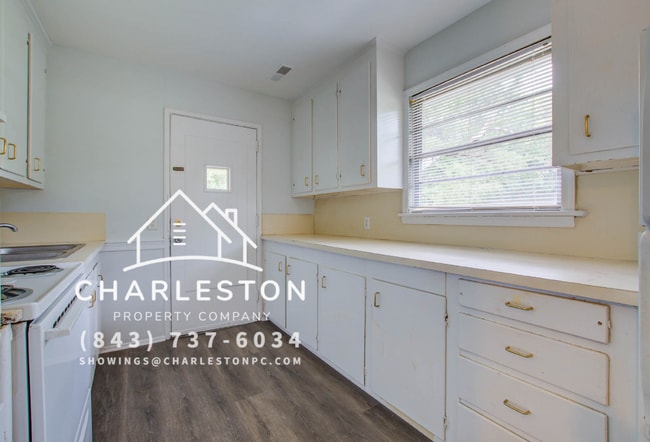 Building Photo - 1511 Mulberry St