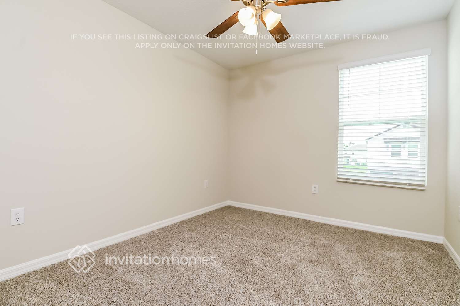 Building Photo - 17043 Coral Key Dr