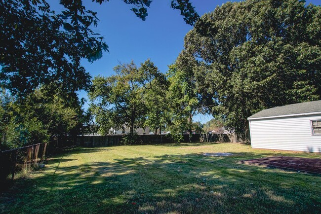 Building Photo - Patrician Manor, Hampton