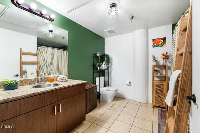 Building Photo - 200 N San Fernando Rd