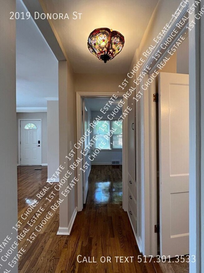 Building Photo - 2019 Donora St