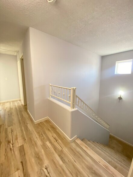 Building Photo - 10552 Cadiz St NW