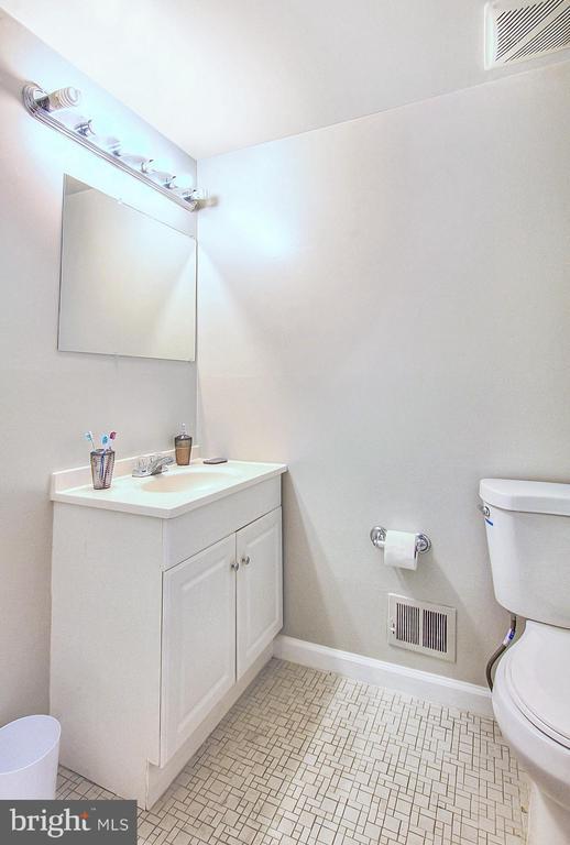 Building Photo - 9919 Boise Rd