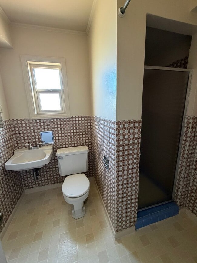 Building Photo - 4BD/3BA Two-Story Home | Flexible Layout + Big Backyard