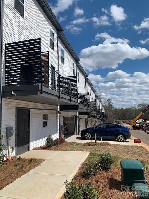 Building Photo - 2324 Donnelly Hls Ln