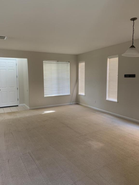 Building Photo - 2372 River Rock Dr