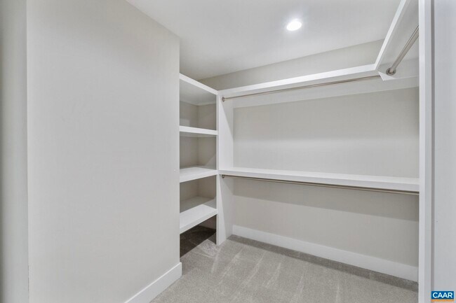 Building Photo - 1603 Griffen Grv
