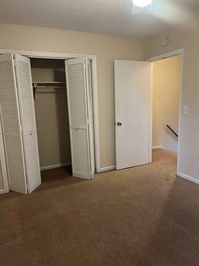 Building Photo - 111 Timber Ln