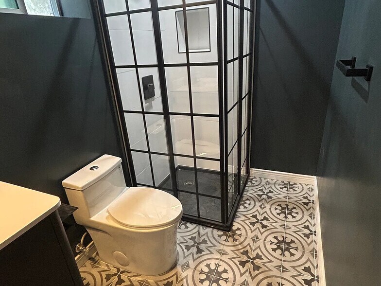 Building Photo - 2719 Alta St