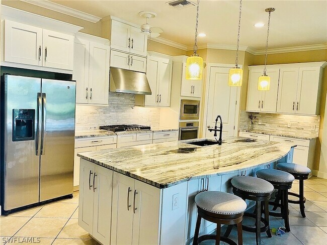 Building Photo - 8527 Palacio Terrace N