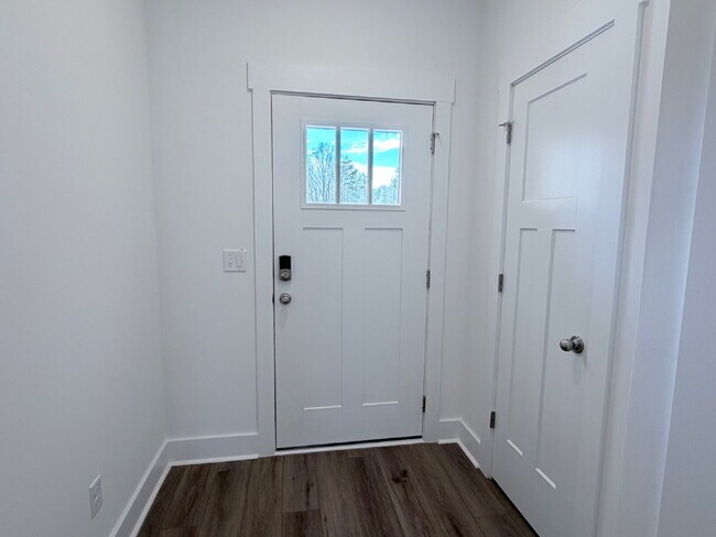 Building Photo - Brand-New 3BR Townhome with Garage in Clayton Crossing