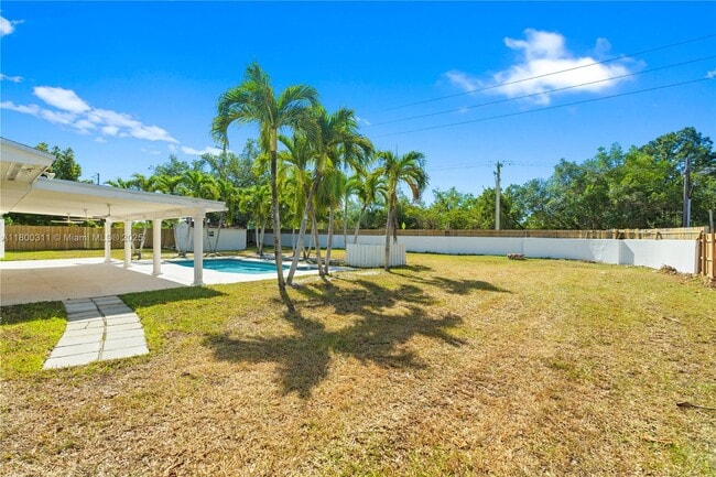 Building Photo - 8920 SW 142nd St