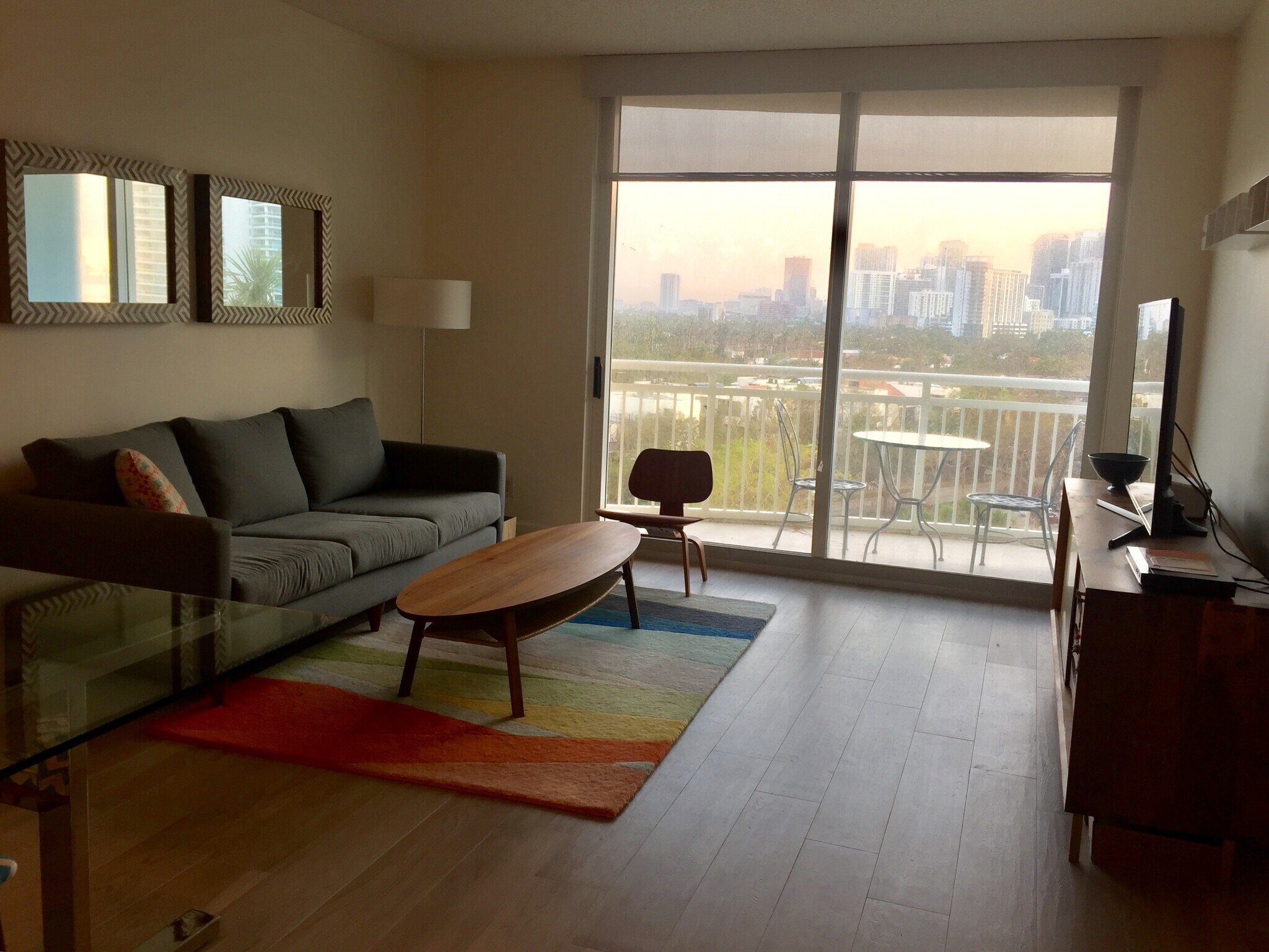 living room - 2475 Brickell Ave