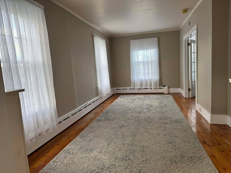 living room - 115 Main St