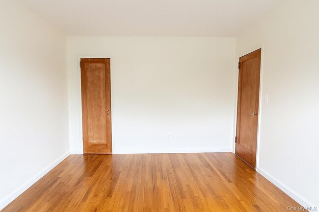 Building Photo - 21-41 78th St