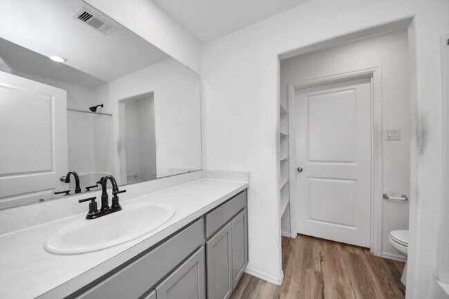 Building Photo - 4307 Palmetto Grv Ln