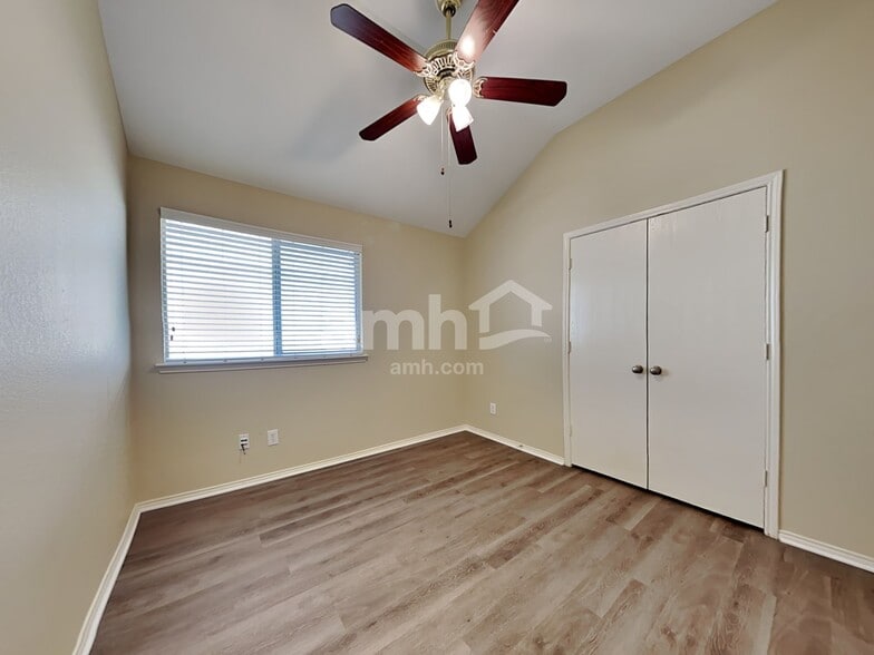 Building Photo - 1349 Illinois Ave