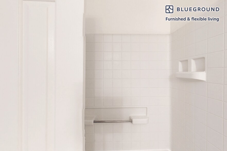 Building Photo - 10608-E Kitty Pozer Drive-SI FL1-ID4224A