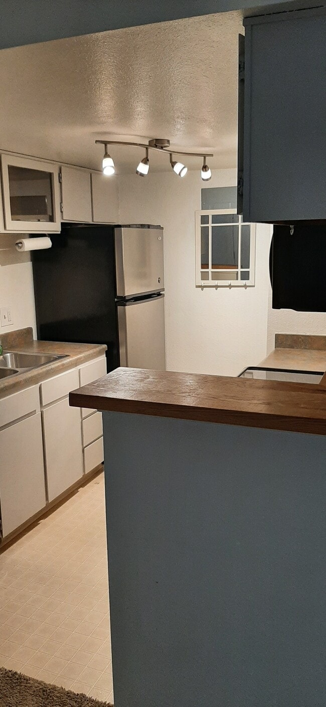 Building Photo - 4400 S Quebec St