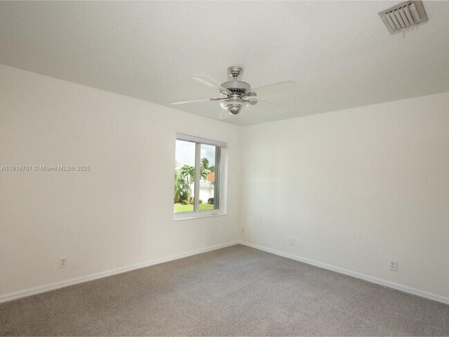 Building Photo - 3560 Moon Bay Cir