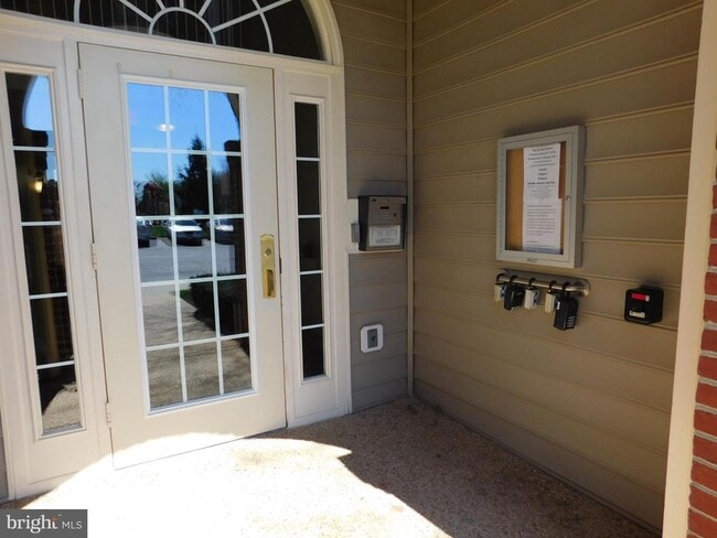 Building Photo - 18821 Sparkling Water Dr