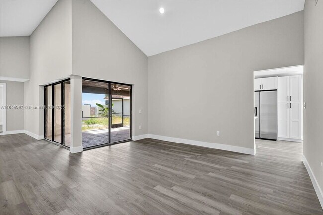 Building Photo - 17329 NW 62nd Ct