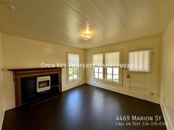 Building Photo - 4469 Marion St