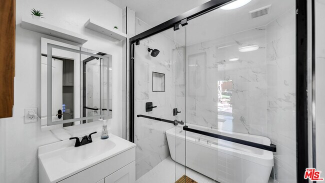 Building Photo - 22736 Cavalier St