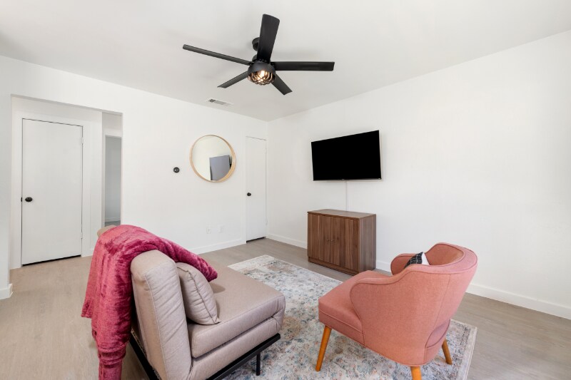 Building Photo - 10111 Golden Meadow Dr