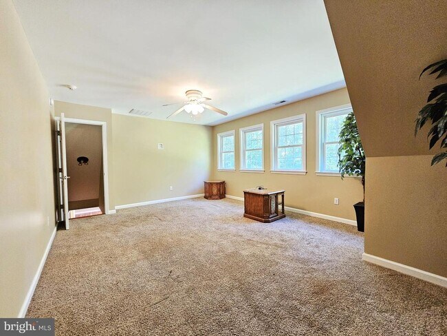 Building Photo - 5641 Scottish Highlands Cir