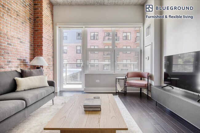 Primary Photo - 111 W Polk St