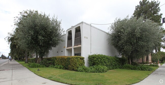 Building Photo - Serene Gardens Apartments
