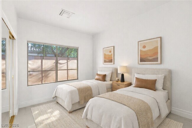 Building Photo - 120 Emerald Dunes Cir