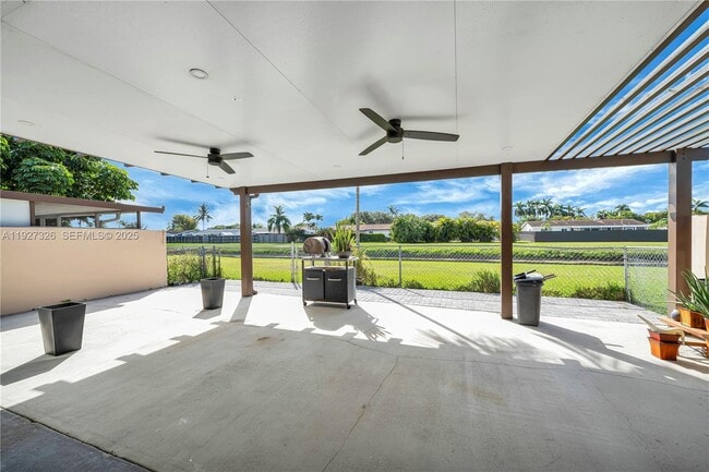 Building Photo - 11974 SW 110th St Cir S