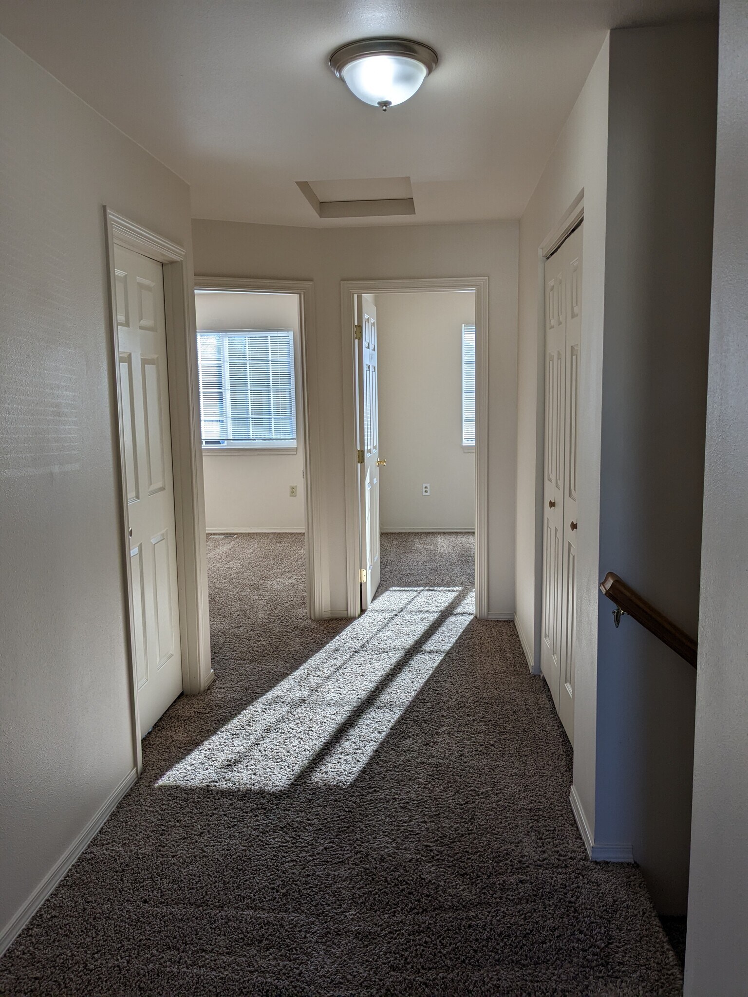 Hallway to bdrms 2/3 - 1571 Kibler Ave