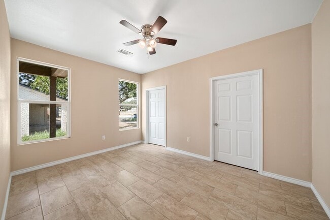 Building Photo - 2286 Bois D Arc St
