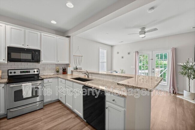 Building Photo - 11339 Dundarrach Ln