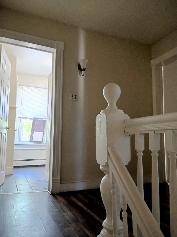 Building Photo - 28 Grant St