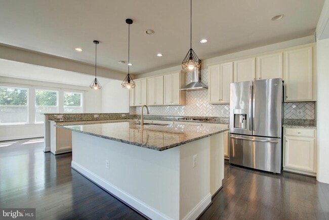 Building Photo - 23685 Kilkerran Dr