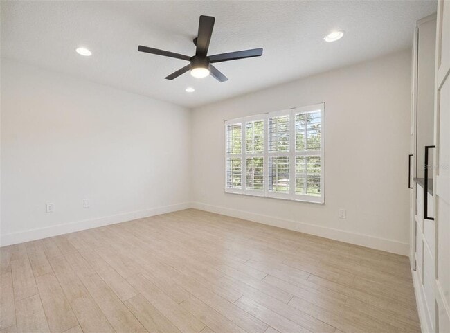 Building Photo - 6939 Pasturelands Pl