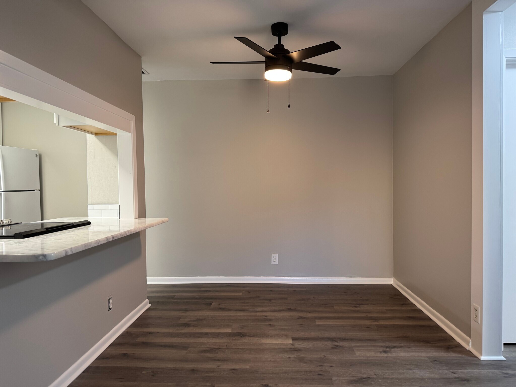 Building Photo - 220 Doucet Rd