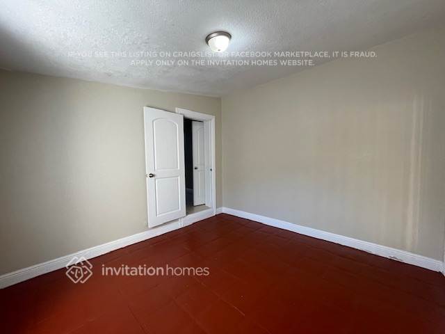 Building Photo - 10840 SW 32nd St